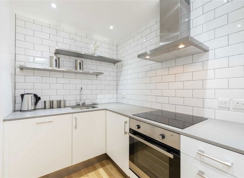 Flat Elvaston Place in Greater London