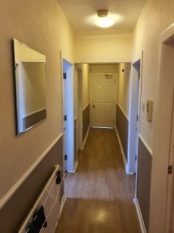Flat Craigmillar Castle Avenue in City of Edinburgh
