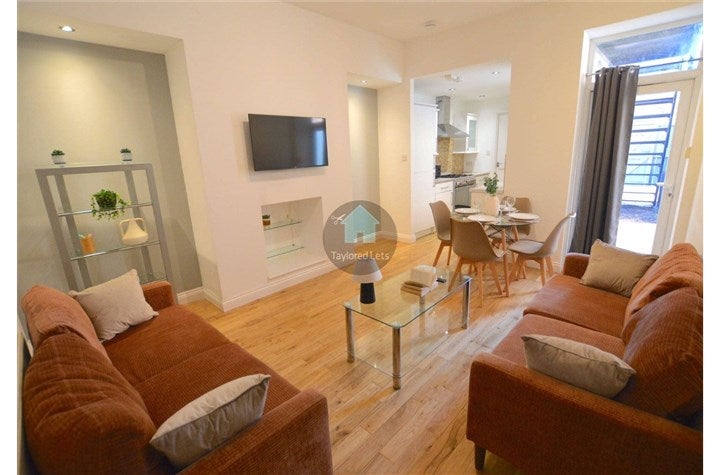 Flat Spencer Street in Newcastle upon Tyne