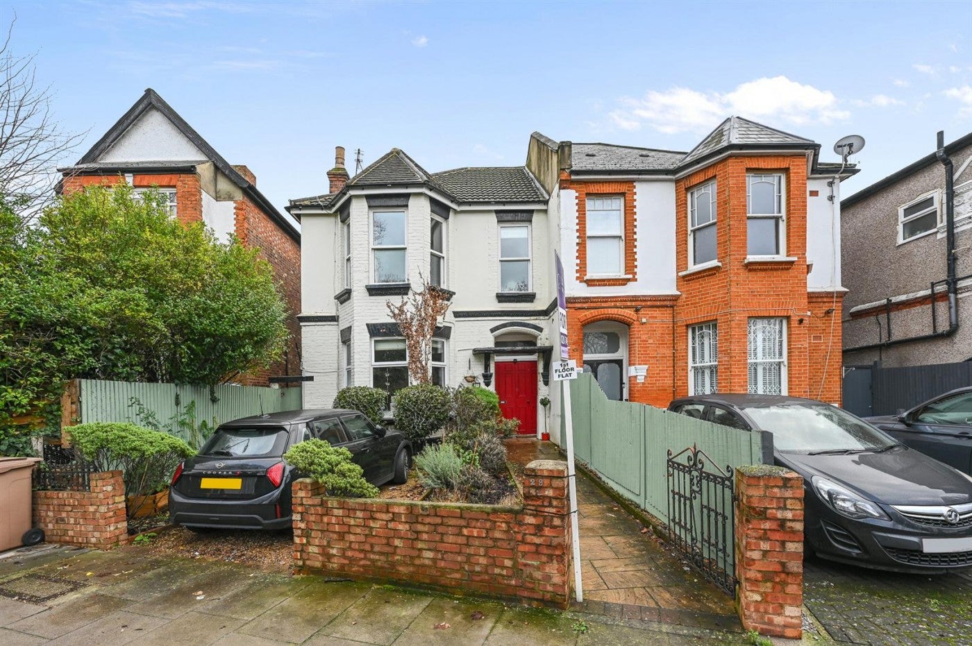 Flat Westbere Road in Greater London