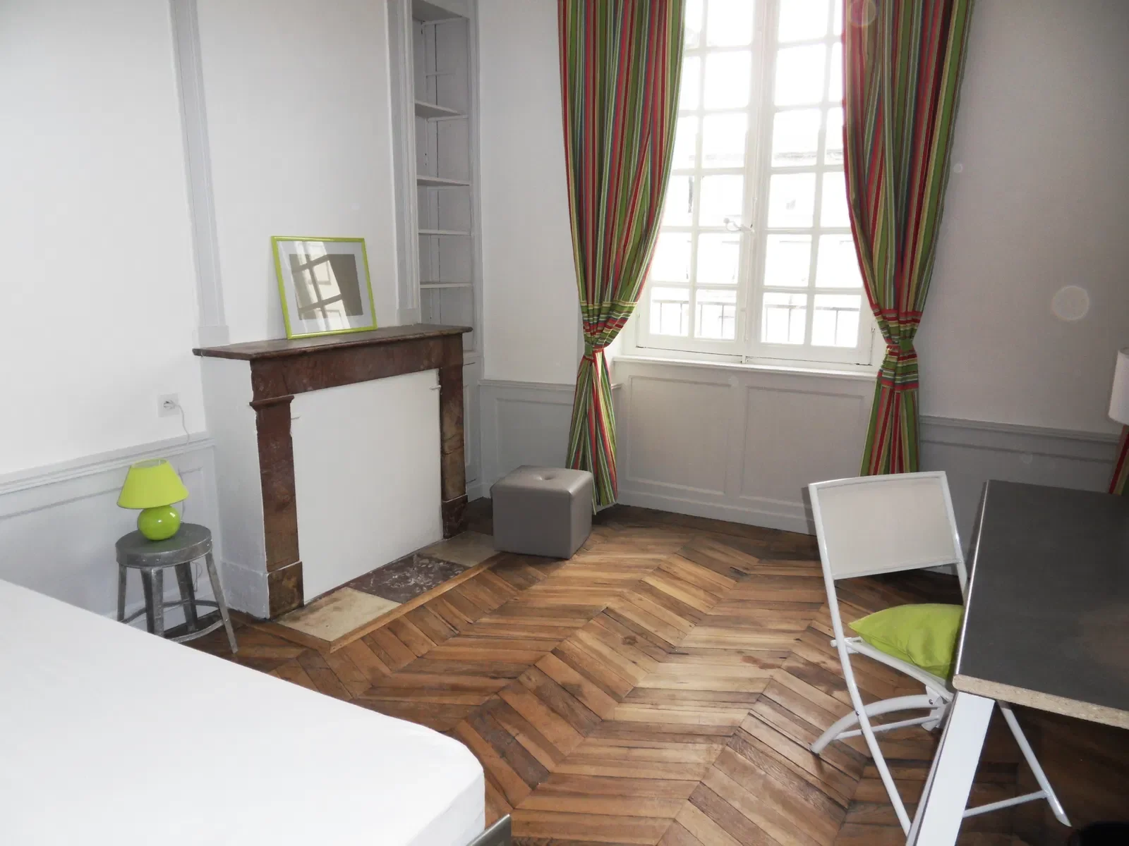 Chambre Place de la Fédération à Riom