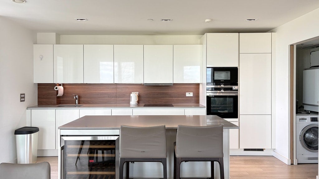 Flat Devan Grove in Greater London