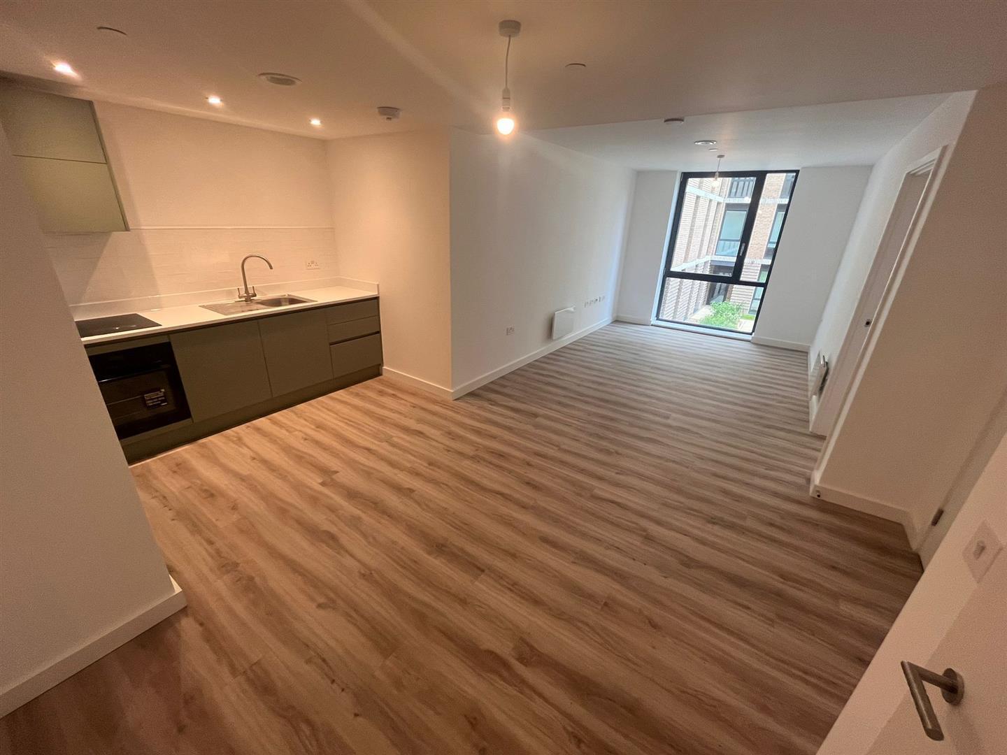 Flat Kimpton Road in Luton