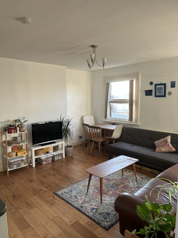 Room Peckham High Street in Greater London