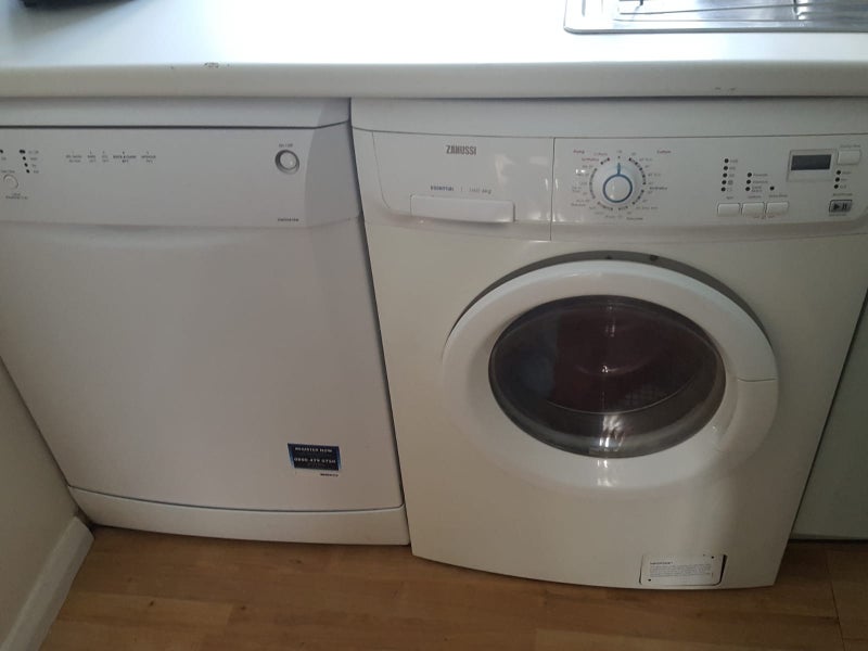 Flat Wavertree Road in Greater London