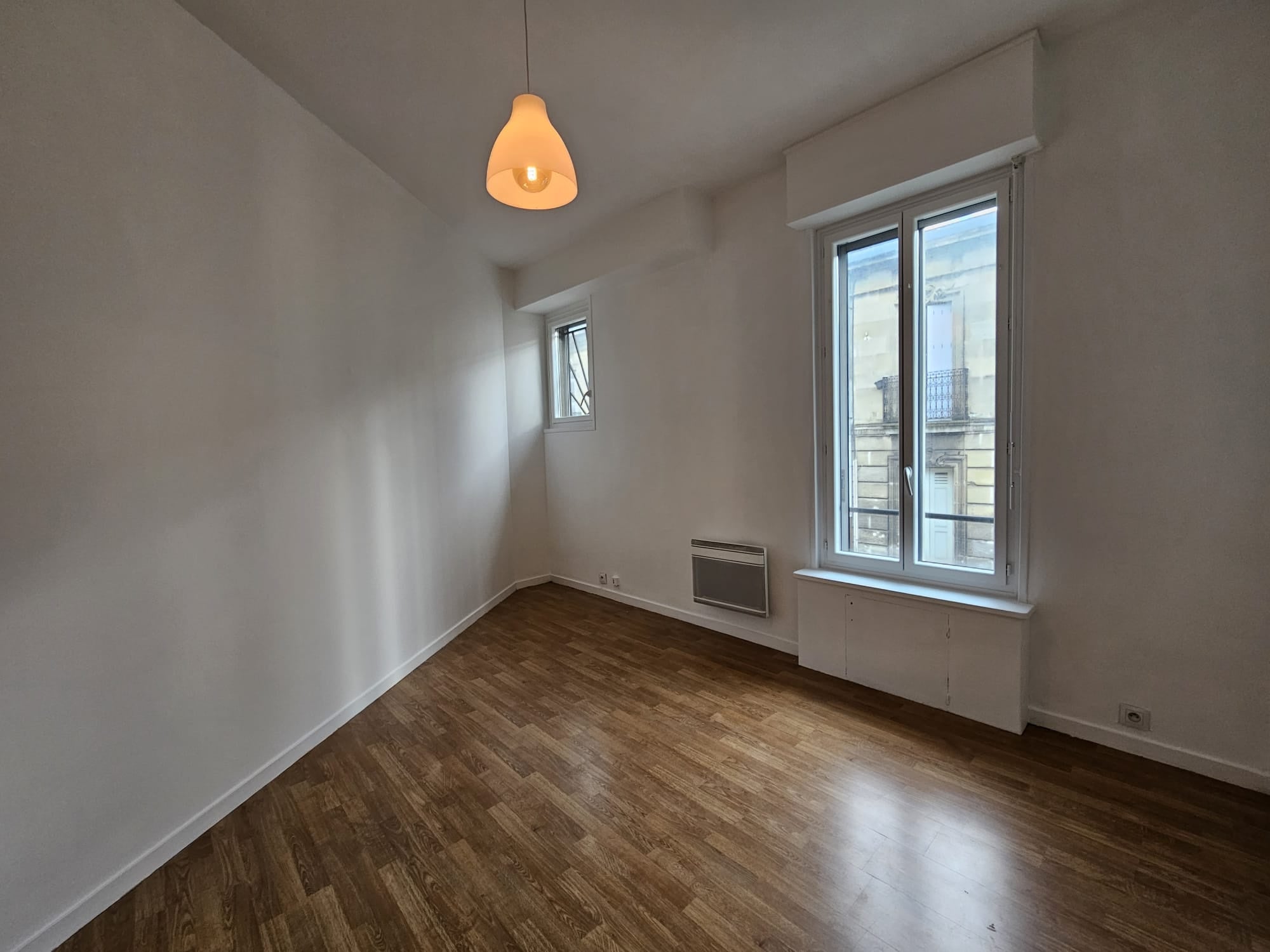 Appartement Rue Léo Saignat à Bordeaux