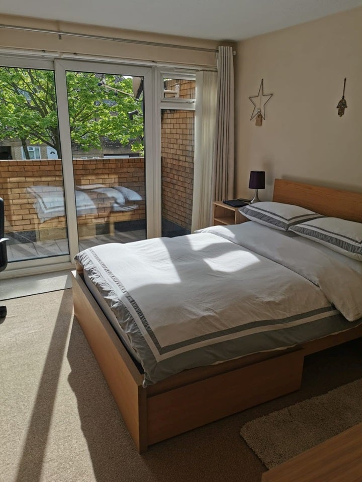 Room Stonecrop Place in Milton Keynes