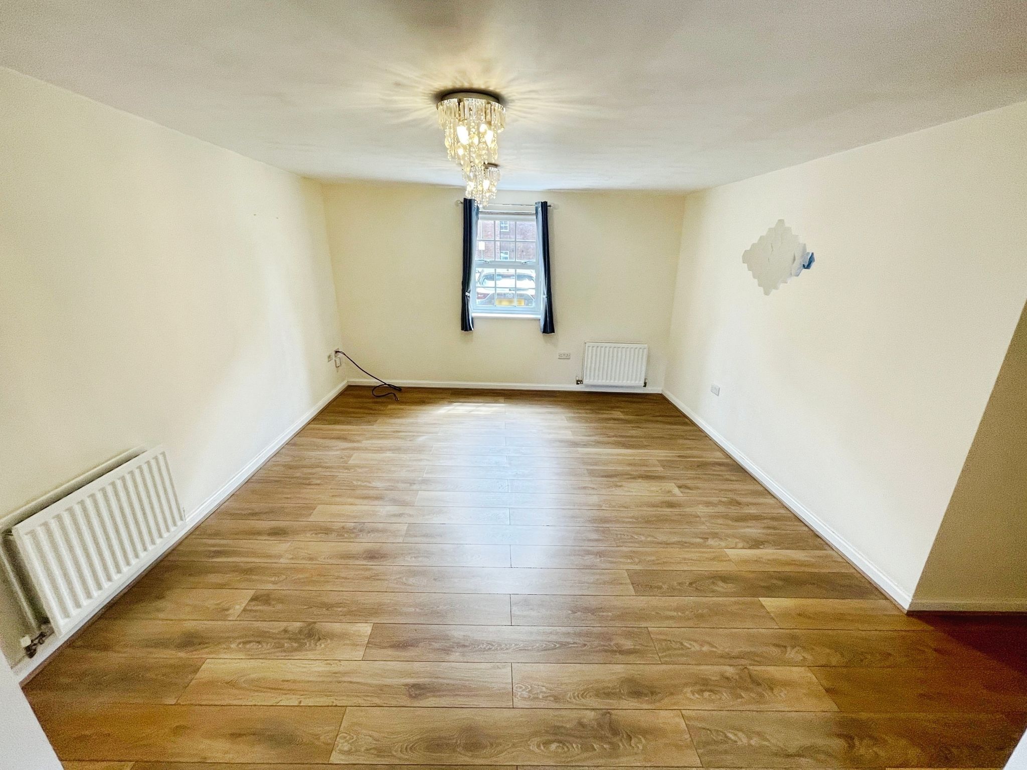 Flat Horseshoe Crescent in Walsall