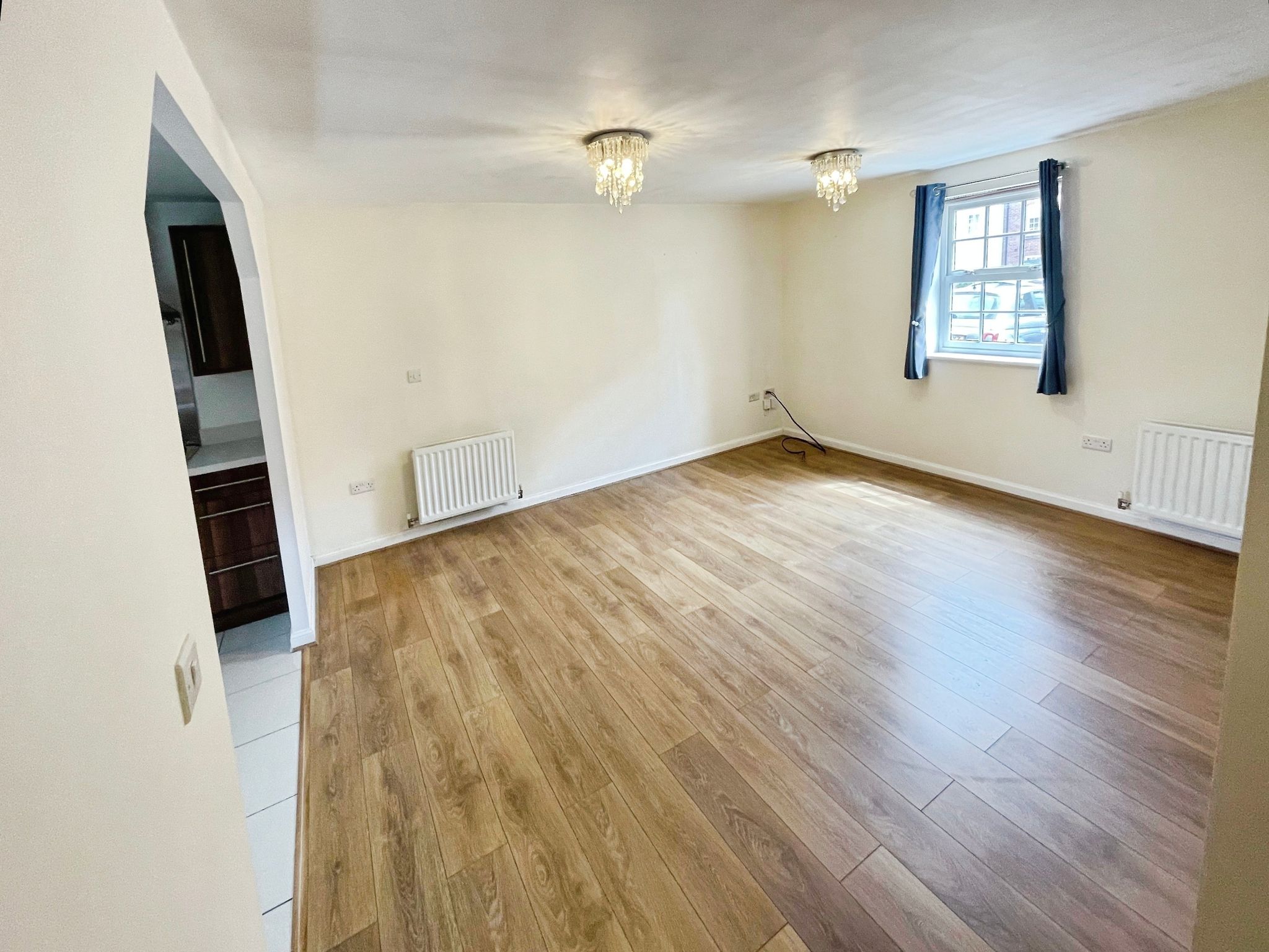 Flat Horseshoe Crescent in Walsall