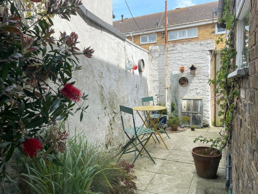 House Nelson Street in Deal