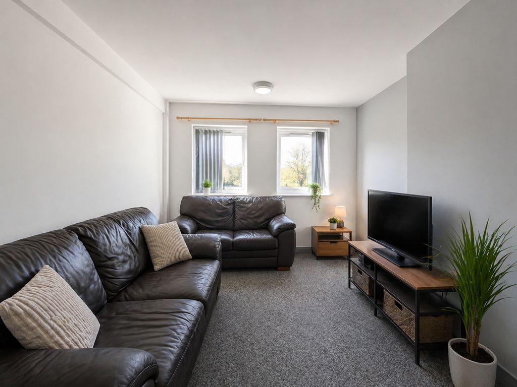 Flat Radcliffe Road in Nottingham