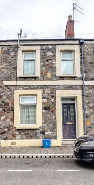 Room System Street in Cardiff