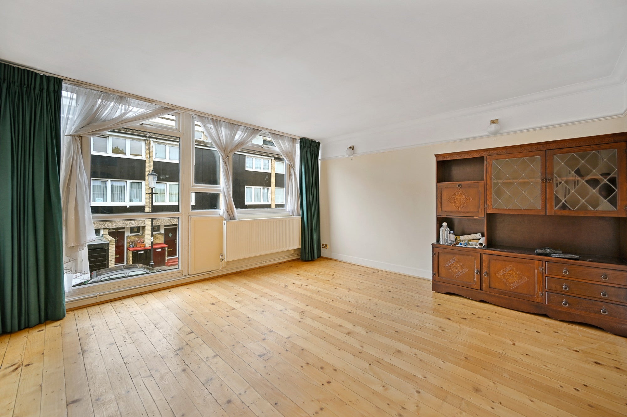 House Edenham Way in Greater London