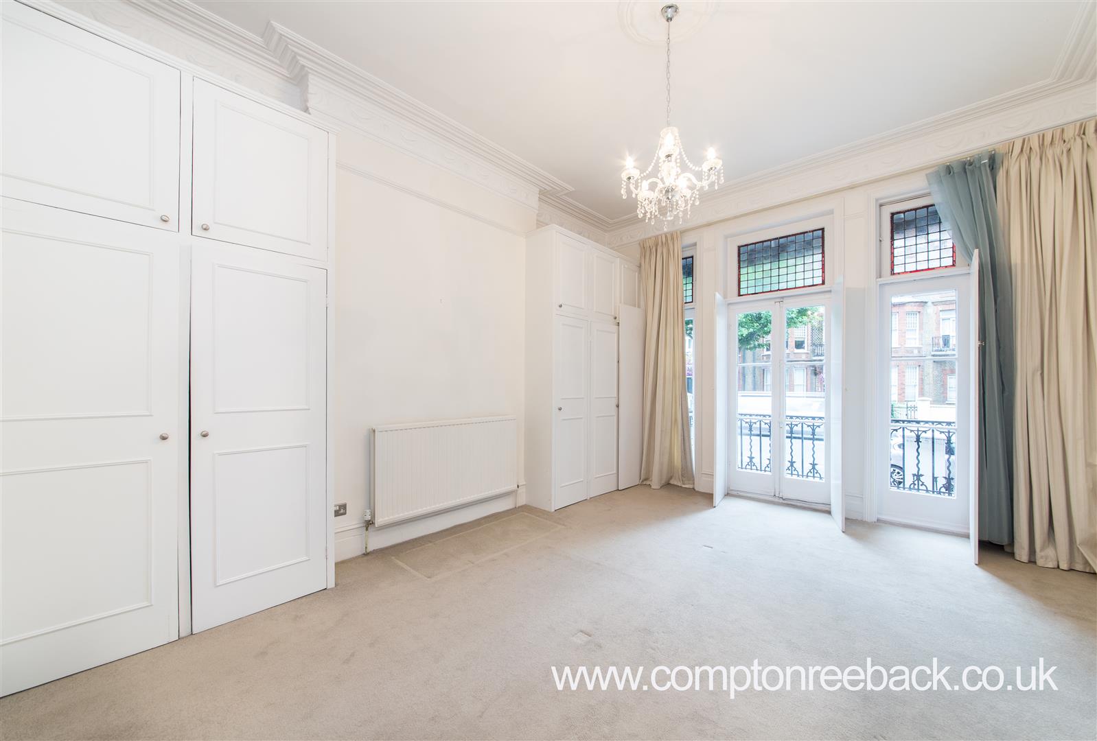 Flat Elgin Avenue in City of Westminster