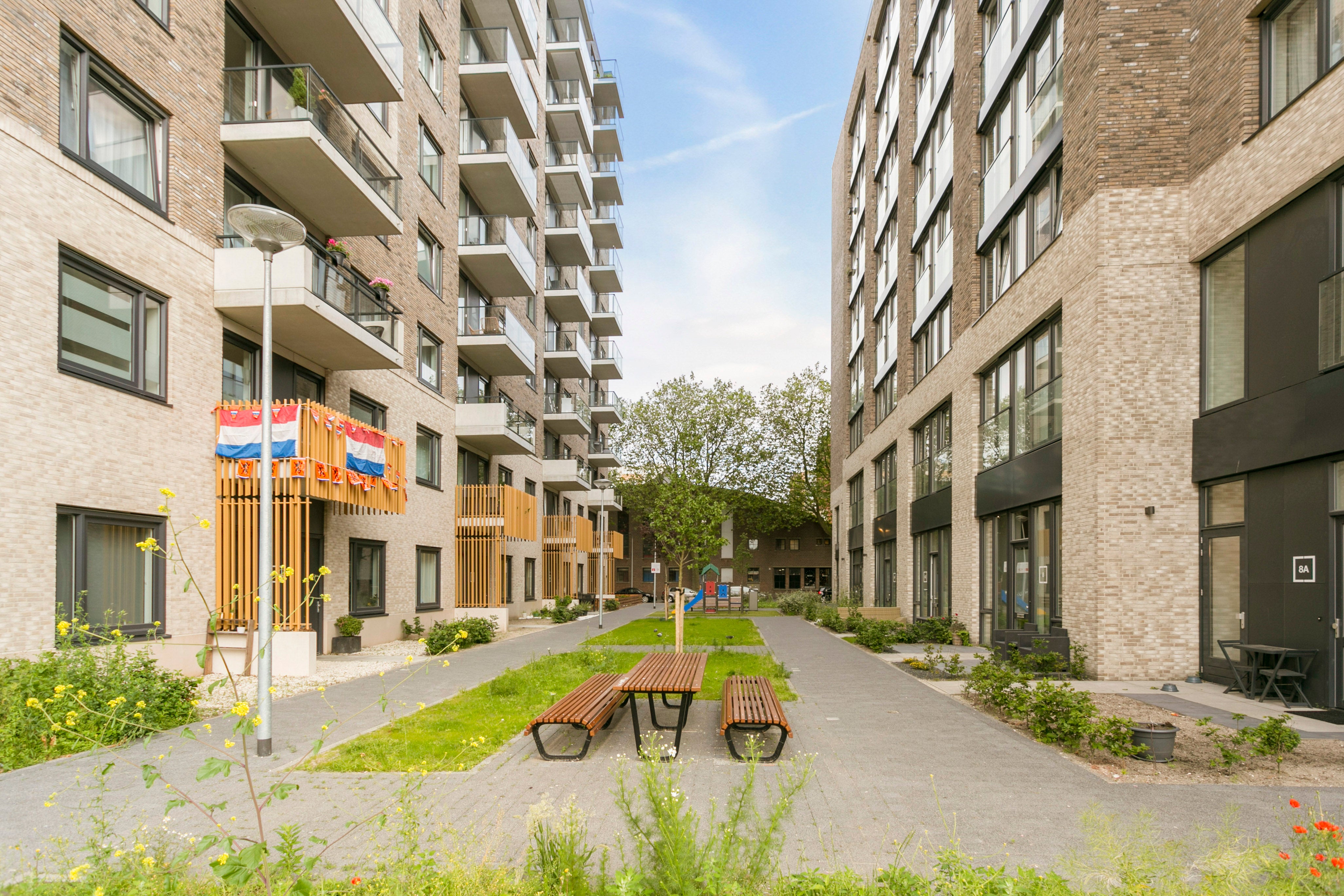 Appartement 1e Lulofsdwarsstraat 18 N in Den Haag