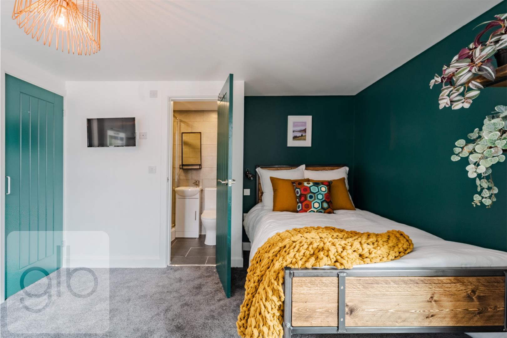 Flat Abercorn Road in Coventry