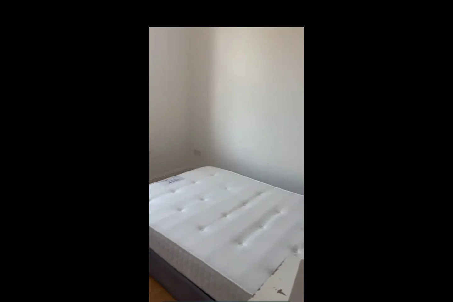 Room Amoy Place in Greater London