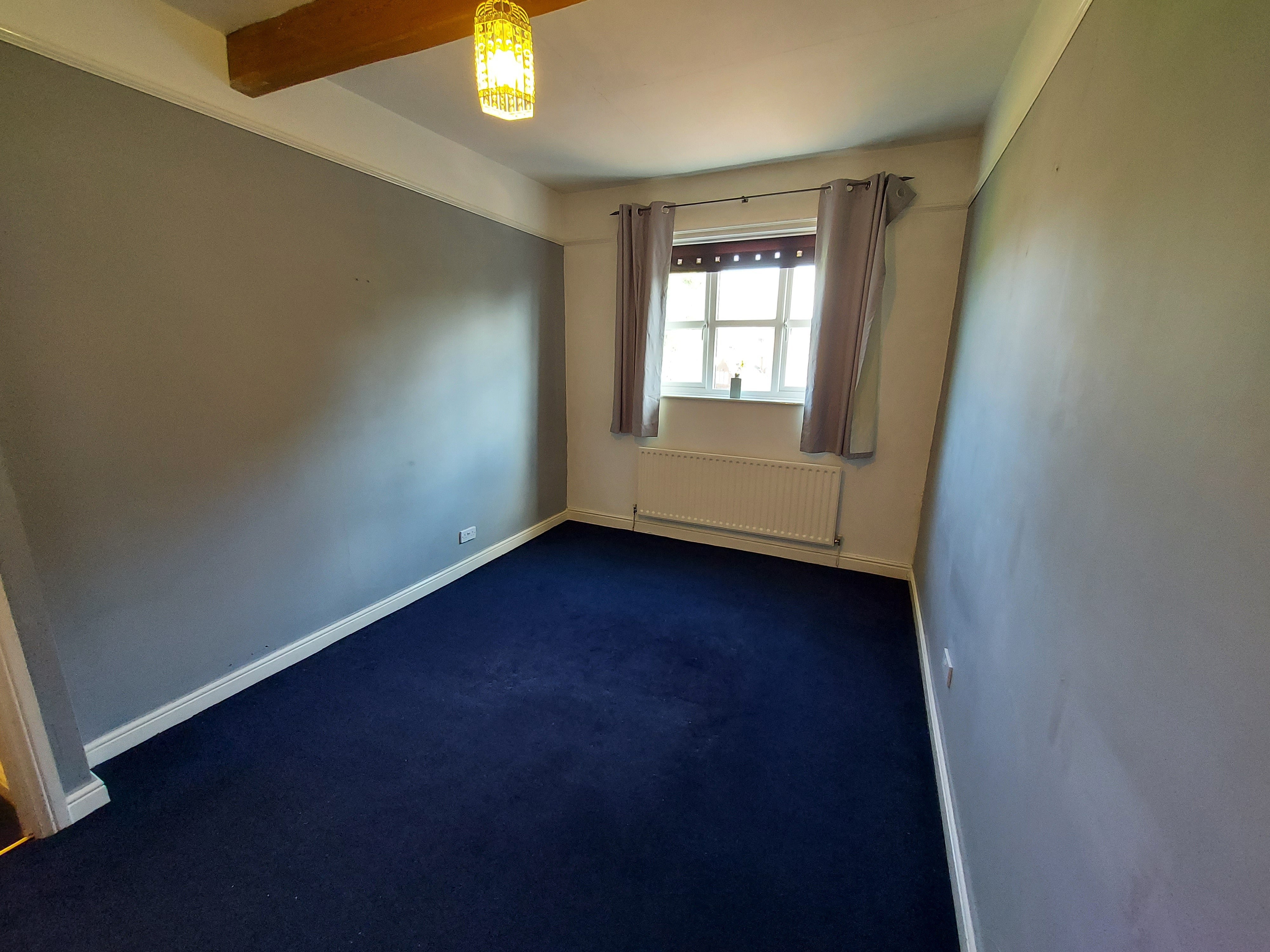 Flat Sutton Road in Walsall