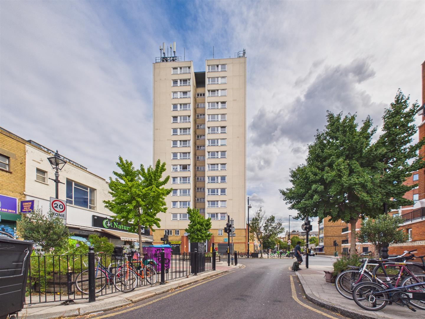Flat Roman Road in Greater London