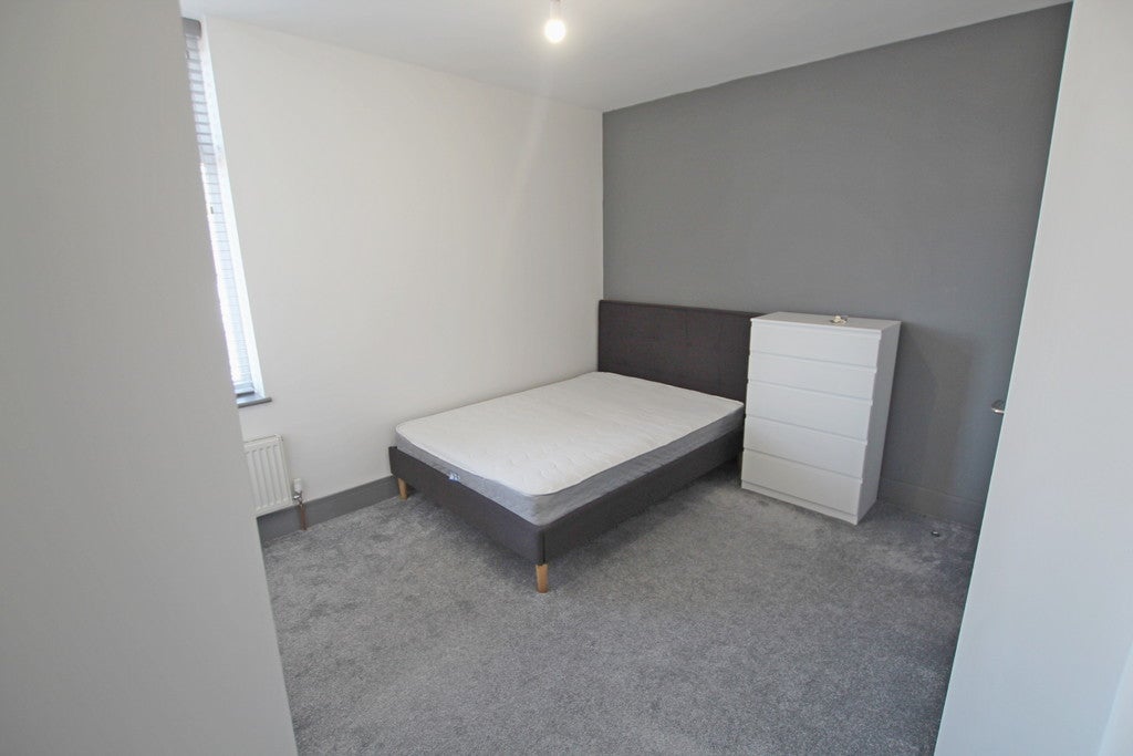 Room Stevenson Street East in Hyndburn