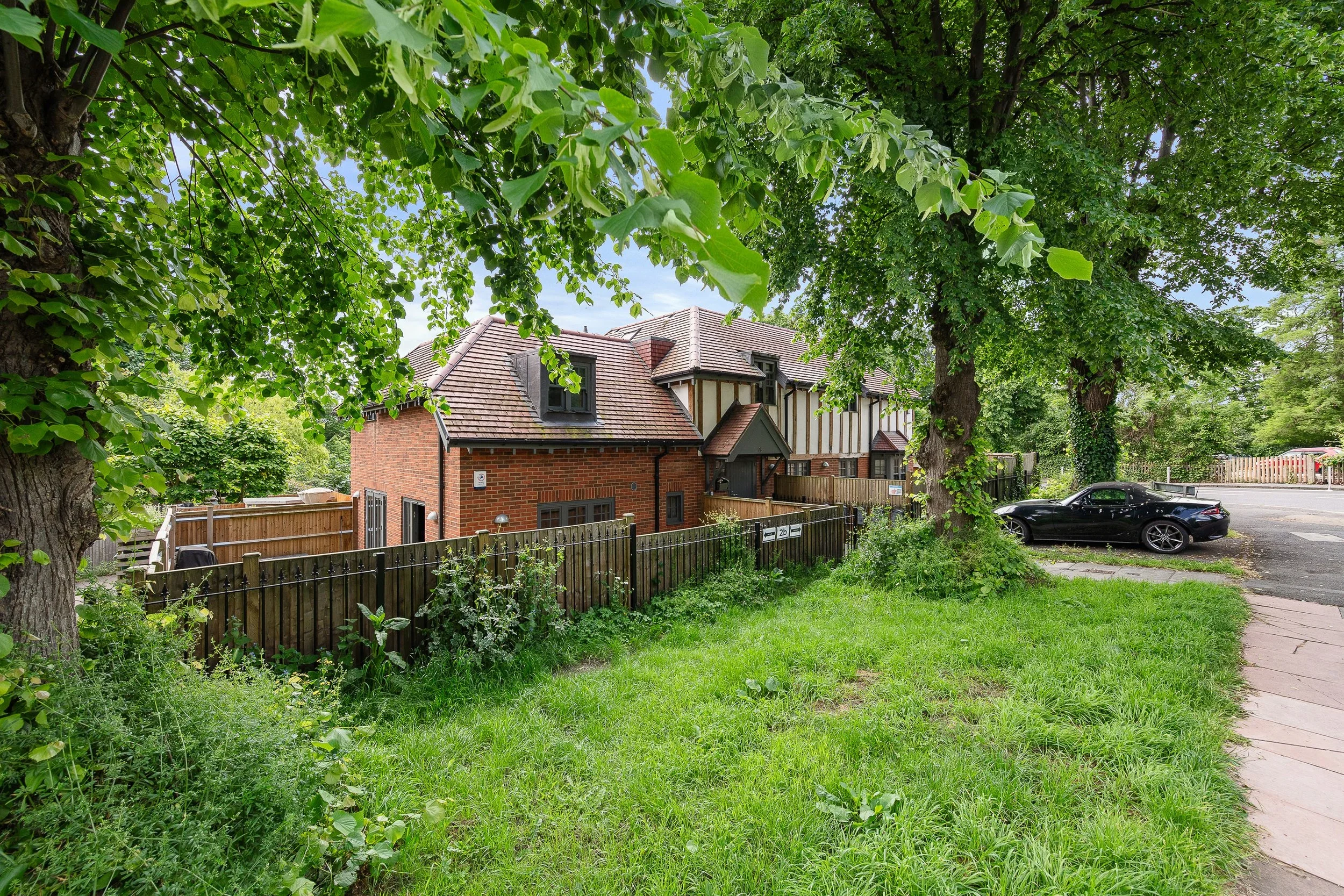 Flat Sydenham Avenue in Greater London