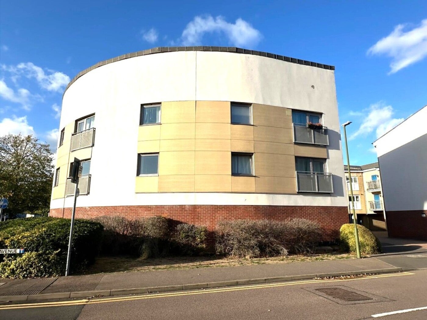 Flat Spectre Court in Welwyn Hatfield