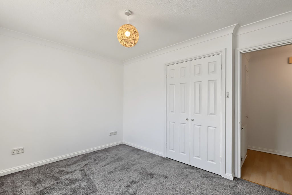 Flat Buckland Court in Cherwell District