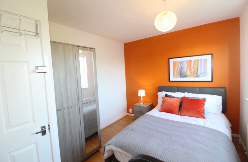 Room Priorslee Avenue in Priorslee Village