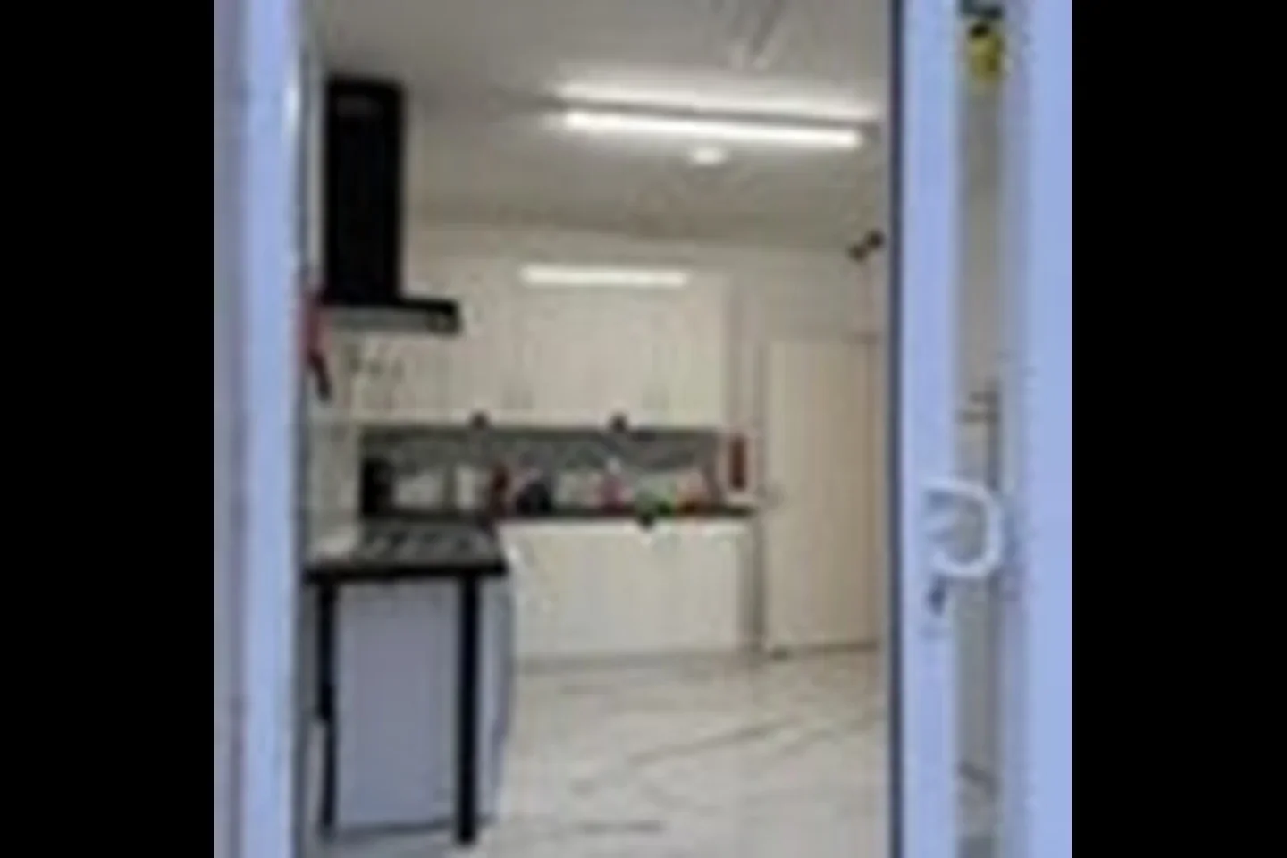 Room Chatsworth Crescent in Greater London
