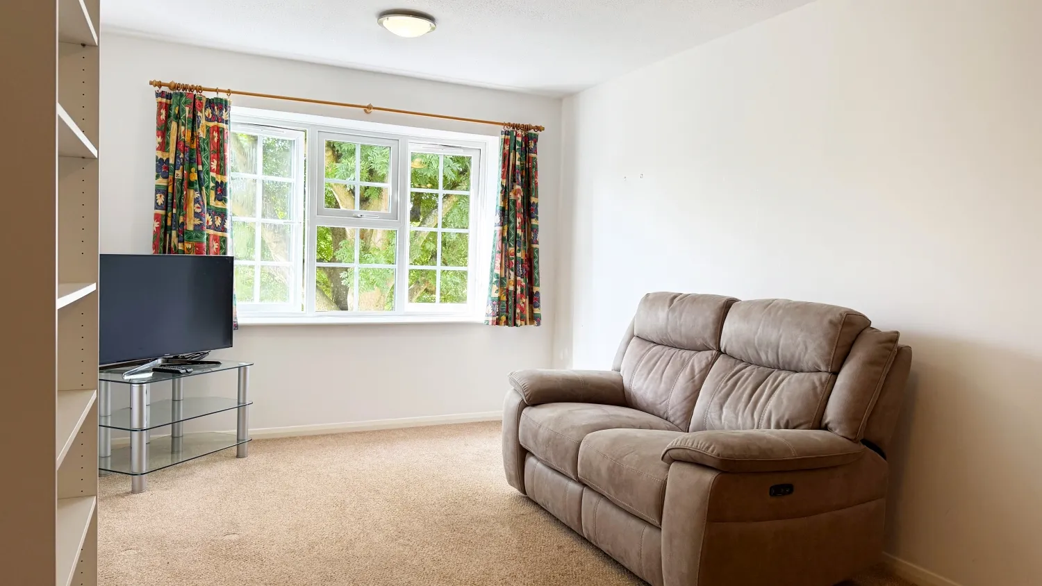 Flat Guessens Grove in Welwyn Hatfield