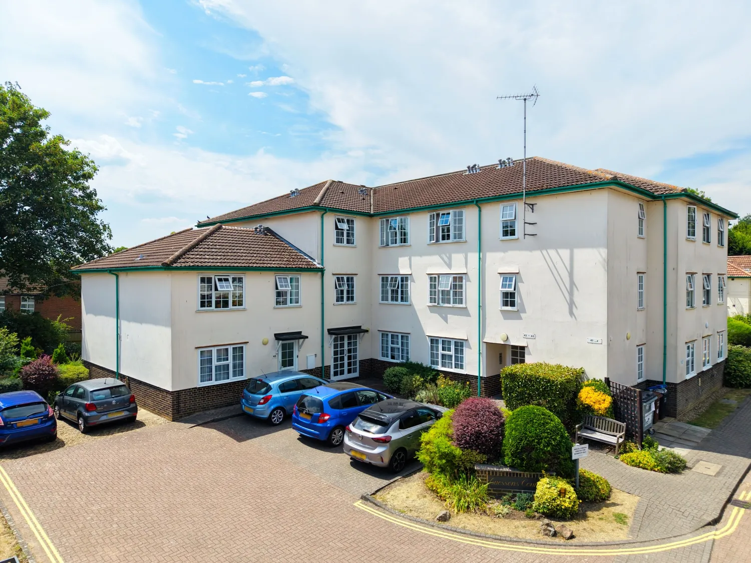 Flat Guessens Grove in Welwyn Hatfield
