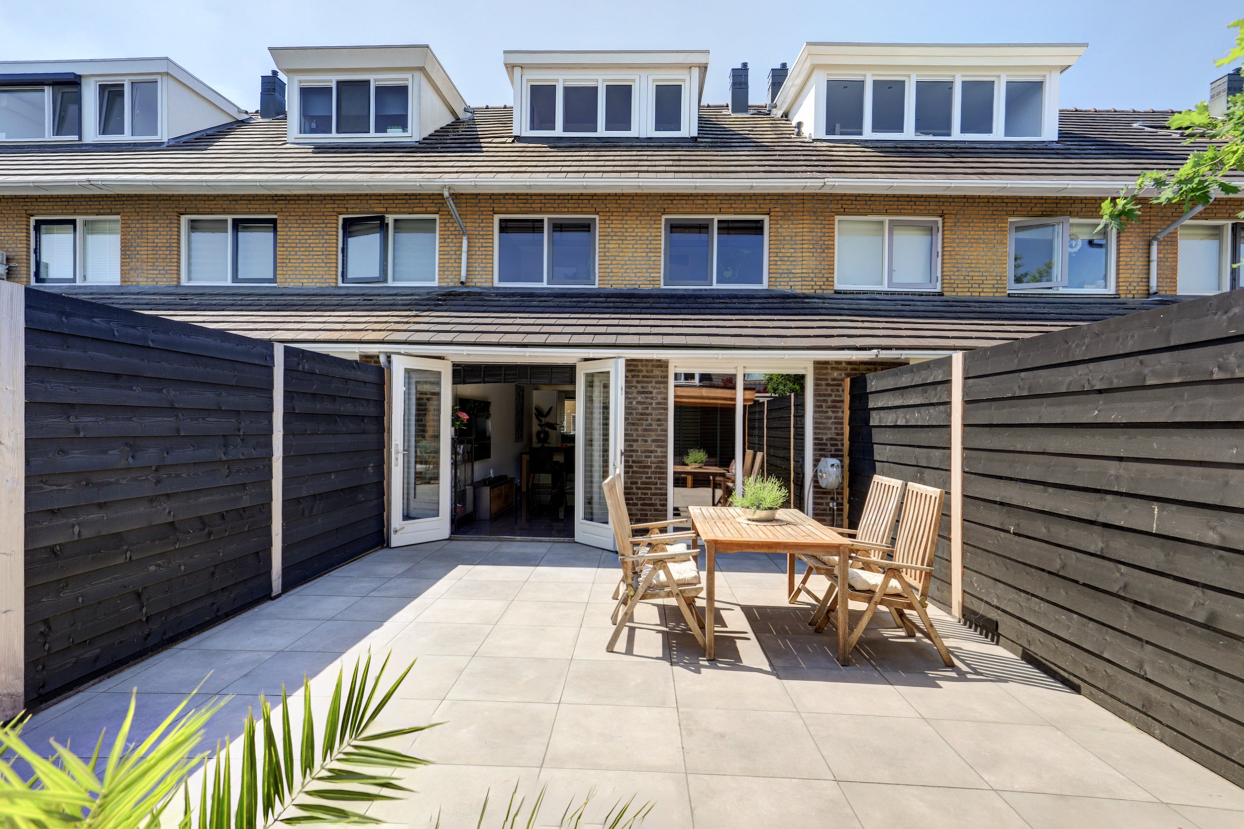 Huis Dadelgaarde 89 in Hendrik-Ido-Ambacht
