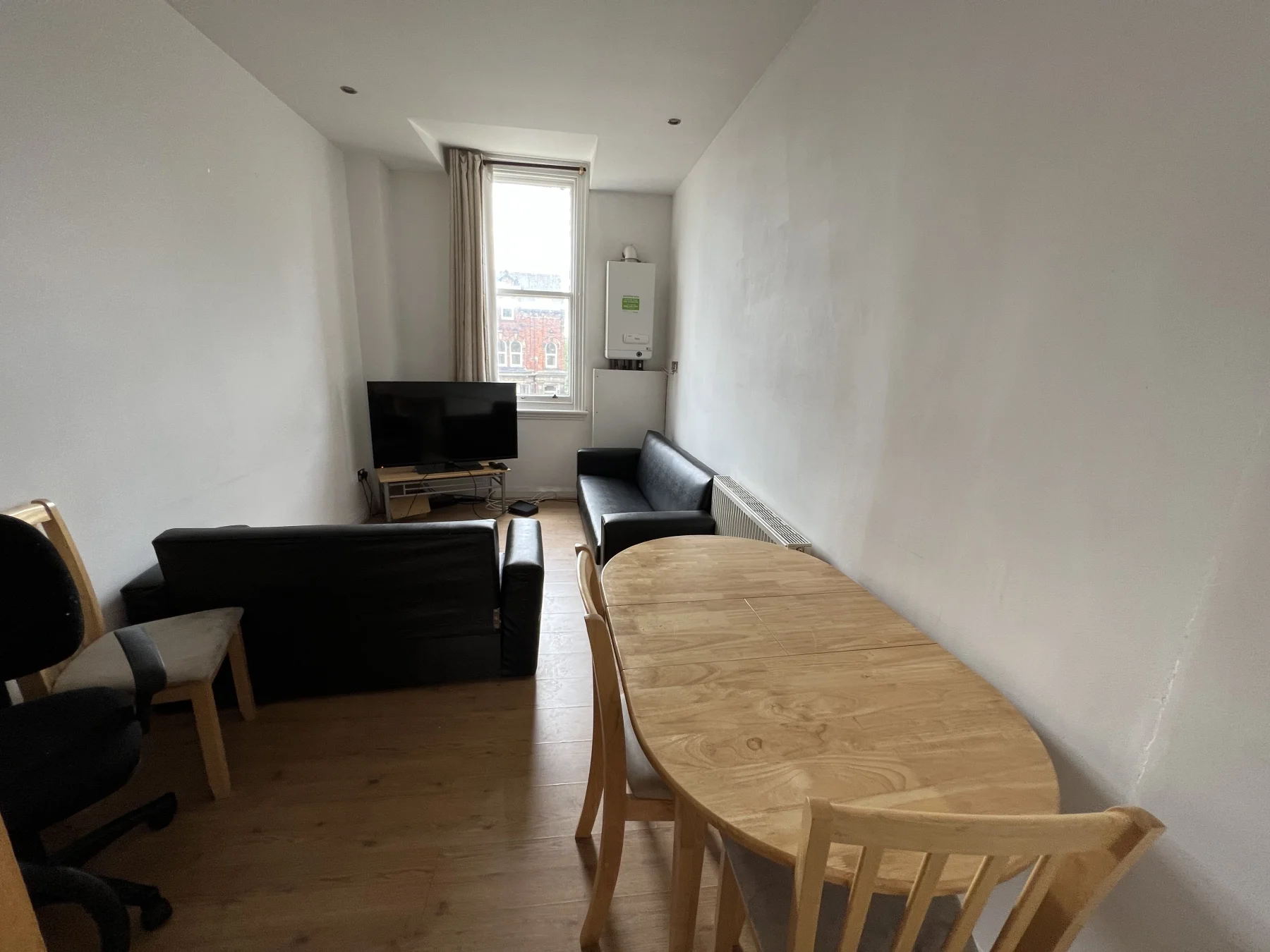 Room University Square in Leeds