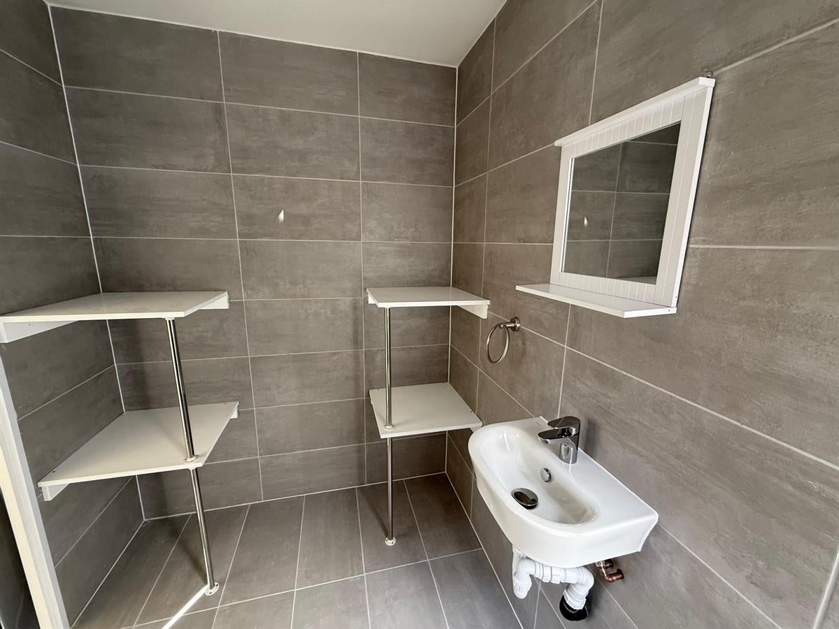 Room Welldon Crescent in Greater London