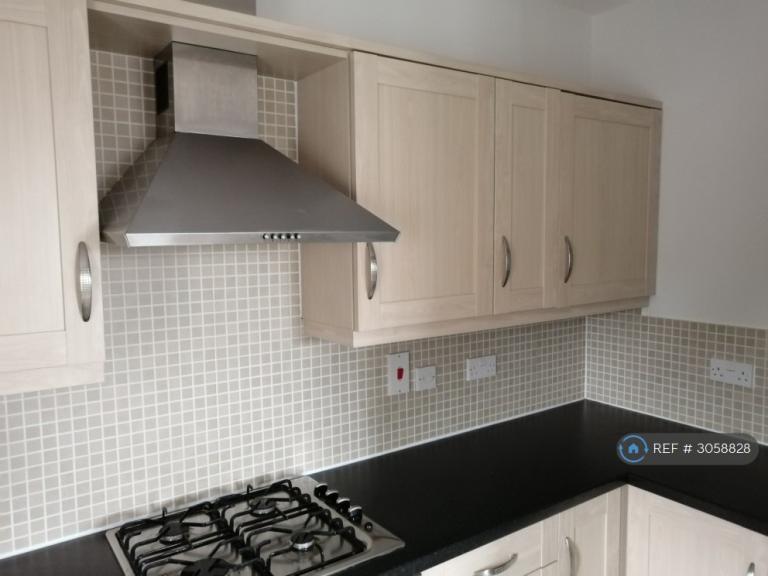 Flat Ramsey Road in Huntingdonshire