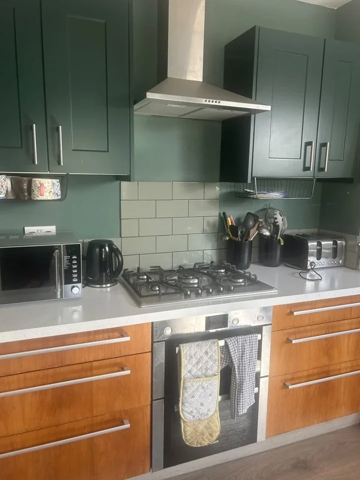 Flat Burlington Road in Greater London