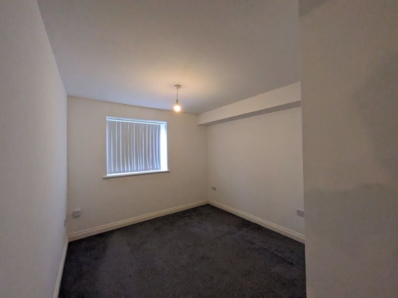 Flat Hendal Lane in Wakefield