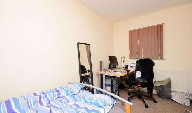 Flat Conway Street in Sheffield