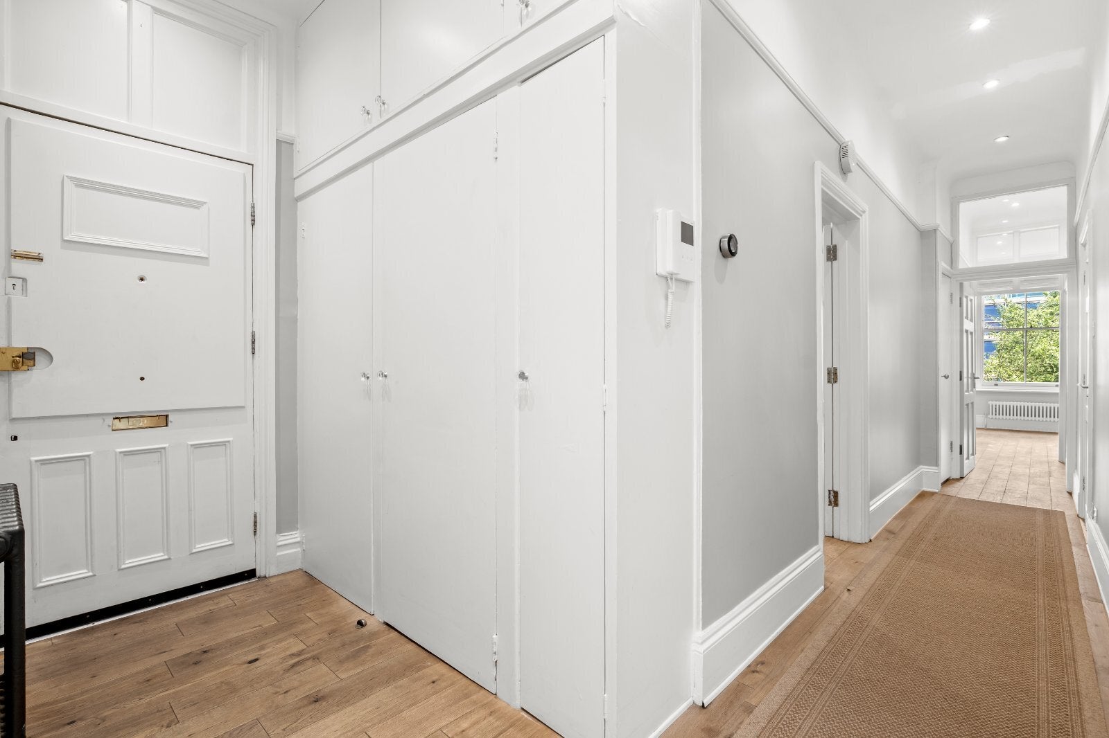 Flat Elgin Avenue in City of Westminster