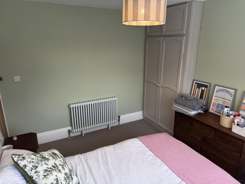 Room Cochrane Park Avenue in Newcastle upon Tyne