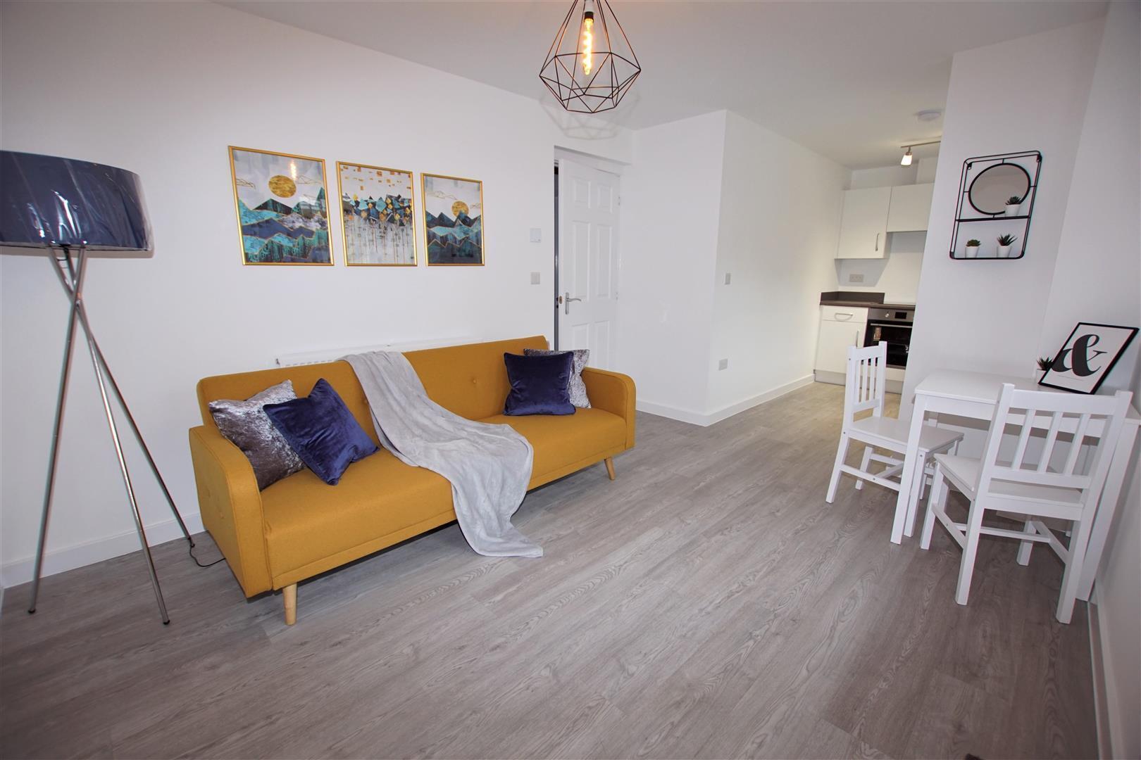 Flat Cottrell Way in Birmingham