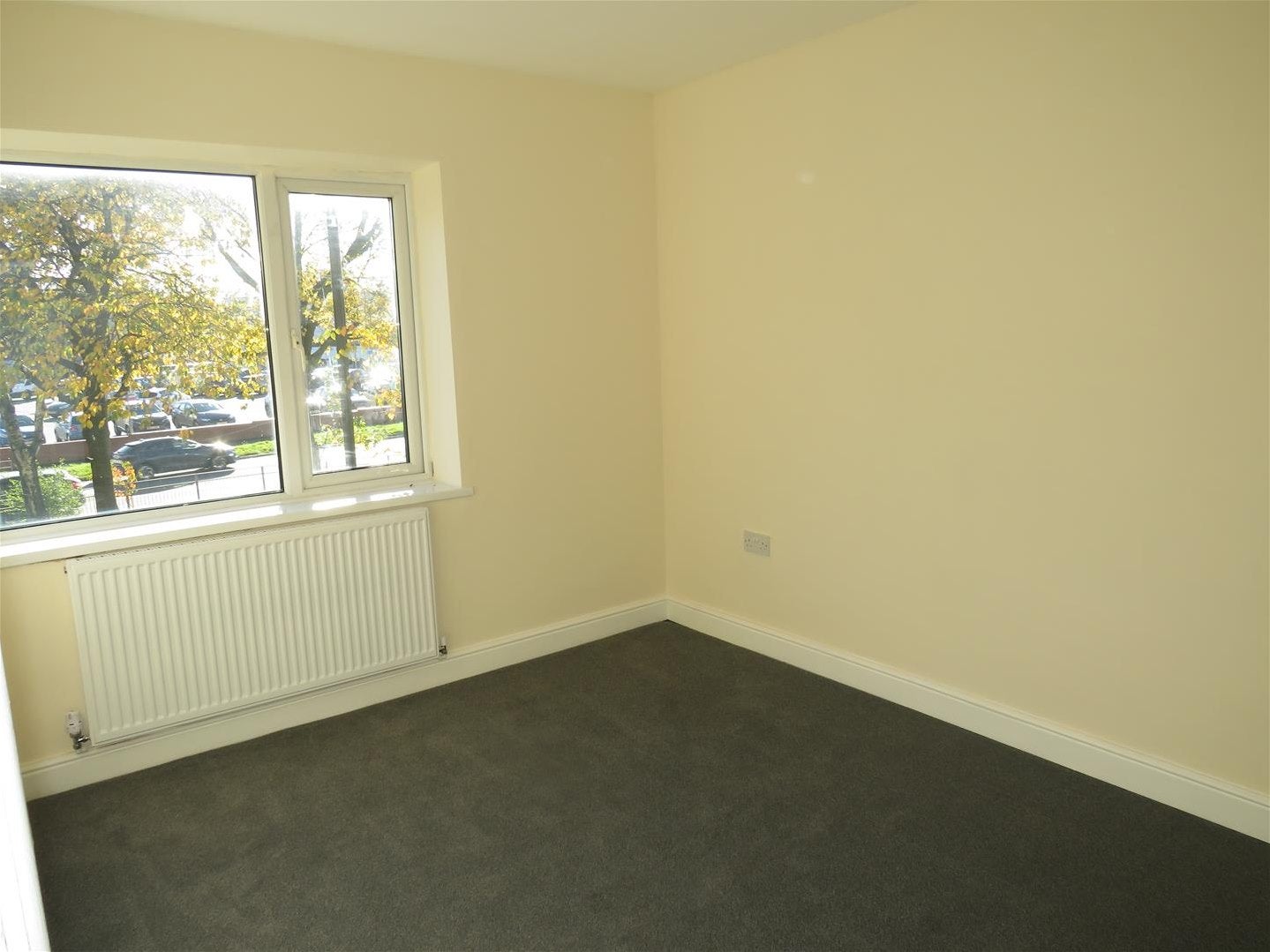 Flat East Meadway in Birmingham