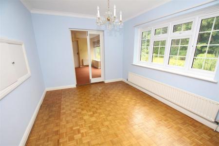 House Wychwood Close in Bournemouth