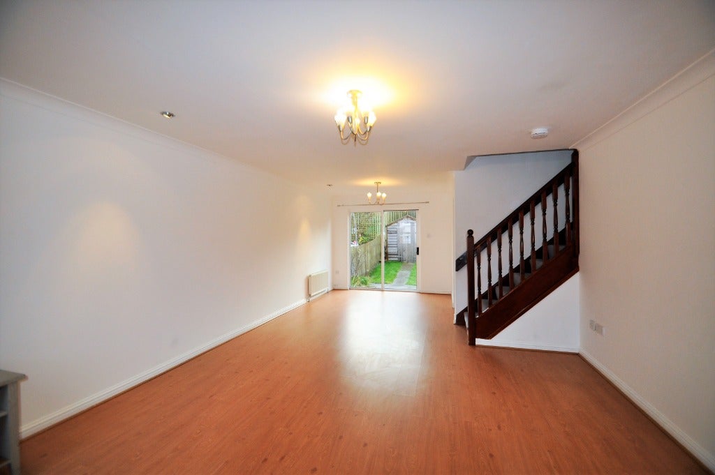 Flat Fernieside Place in City of Edinburgh