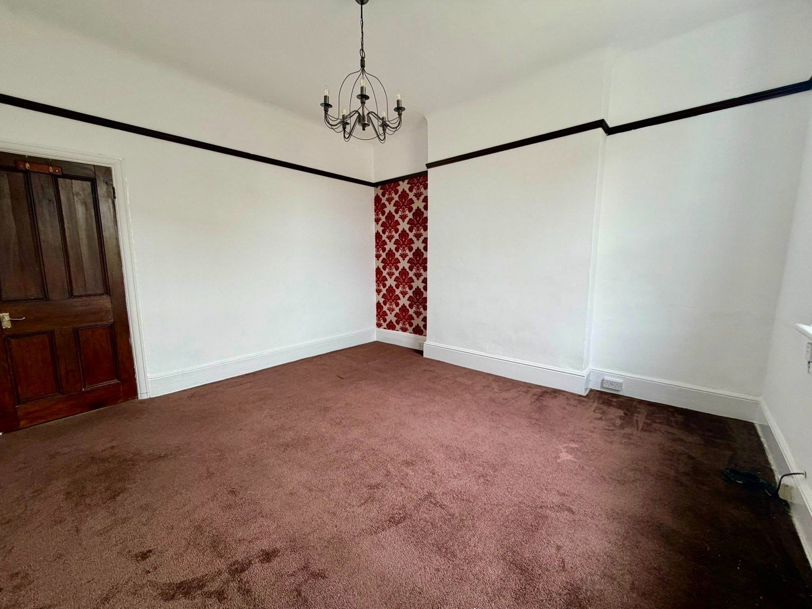 Flat Upperton Gardens in Eastbourne