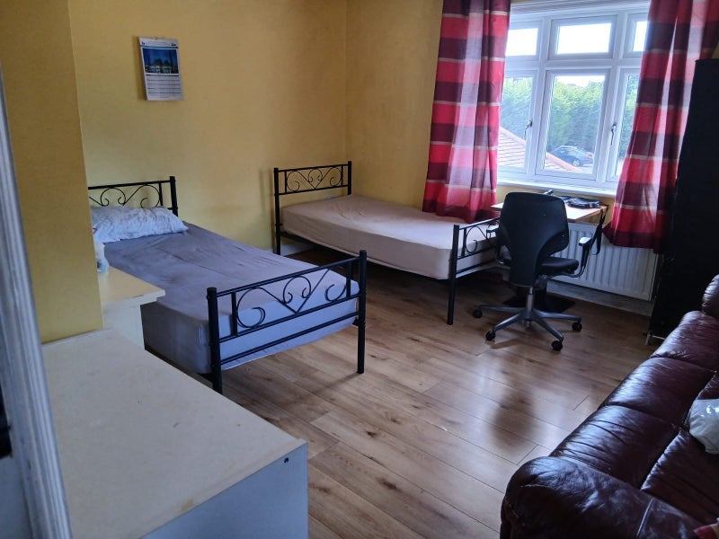 Room Stowmarket Road in Ipswich