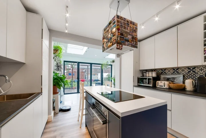 House Sark Mews in Greater London