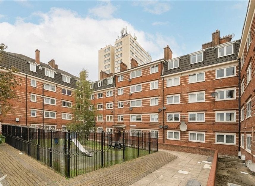House Roman Road in Greater London