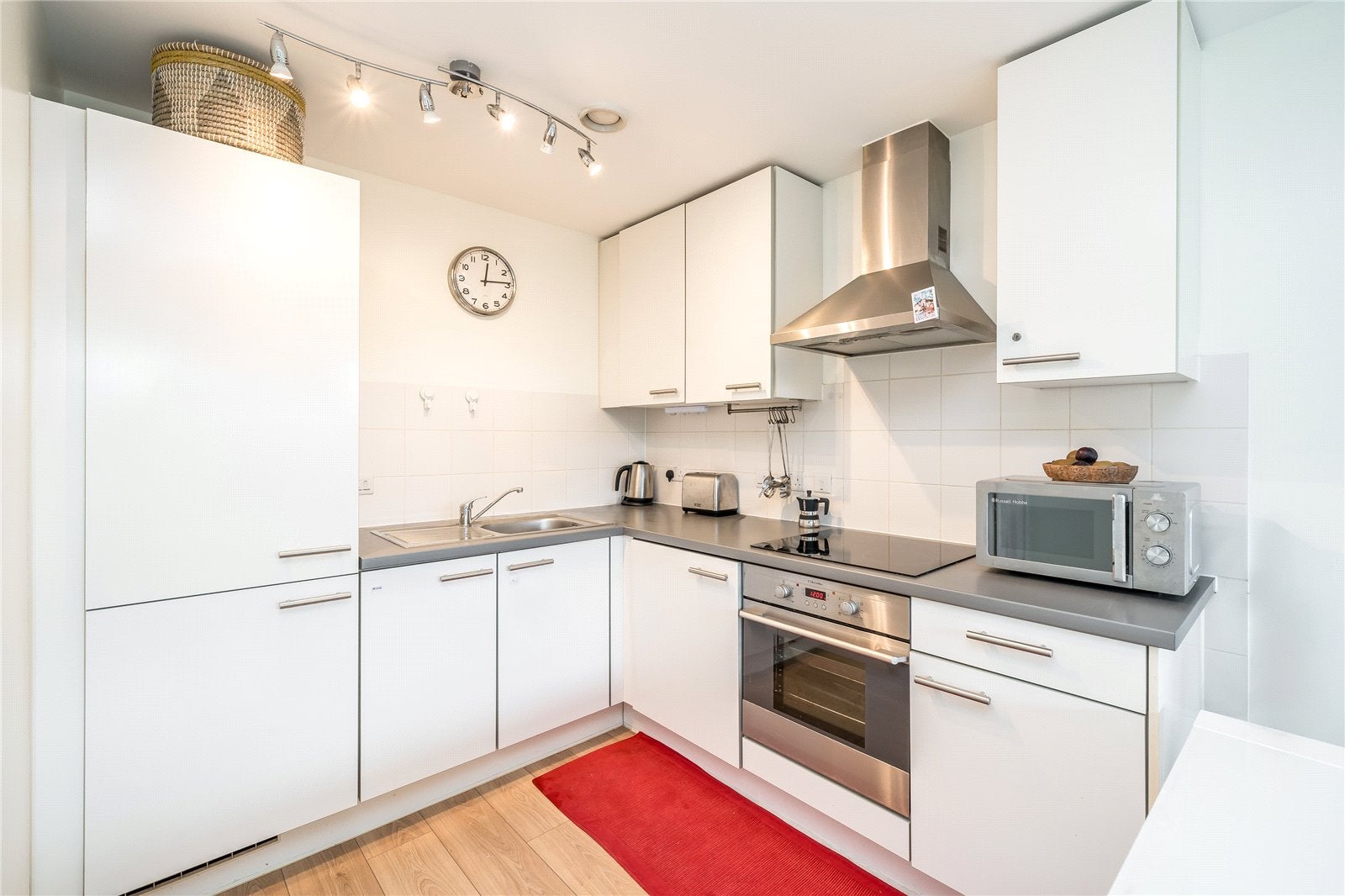 Flat Petergate in Greater London