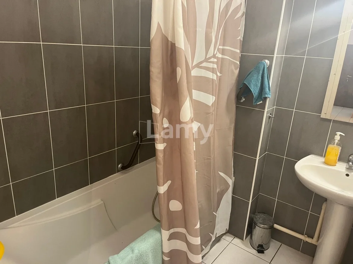 Flat Rue Bernard Clavel in Lons-le-Saunier